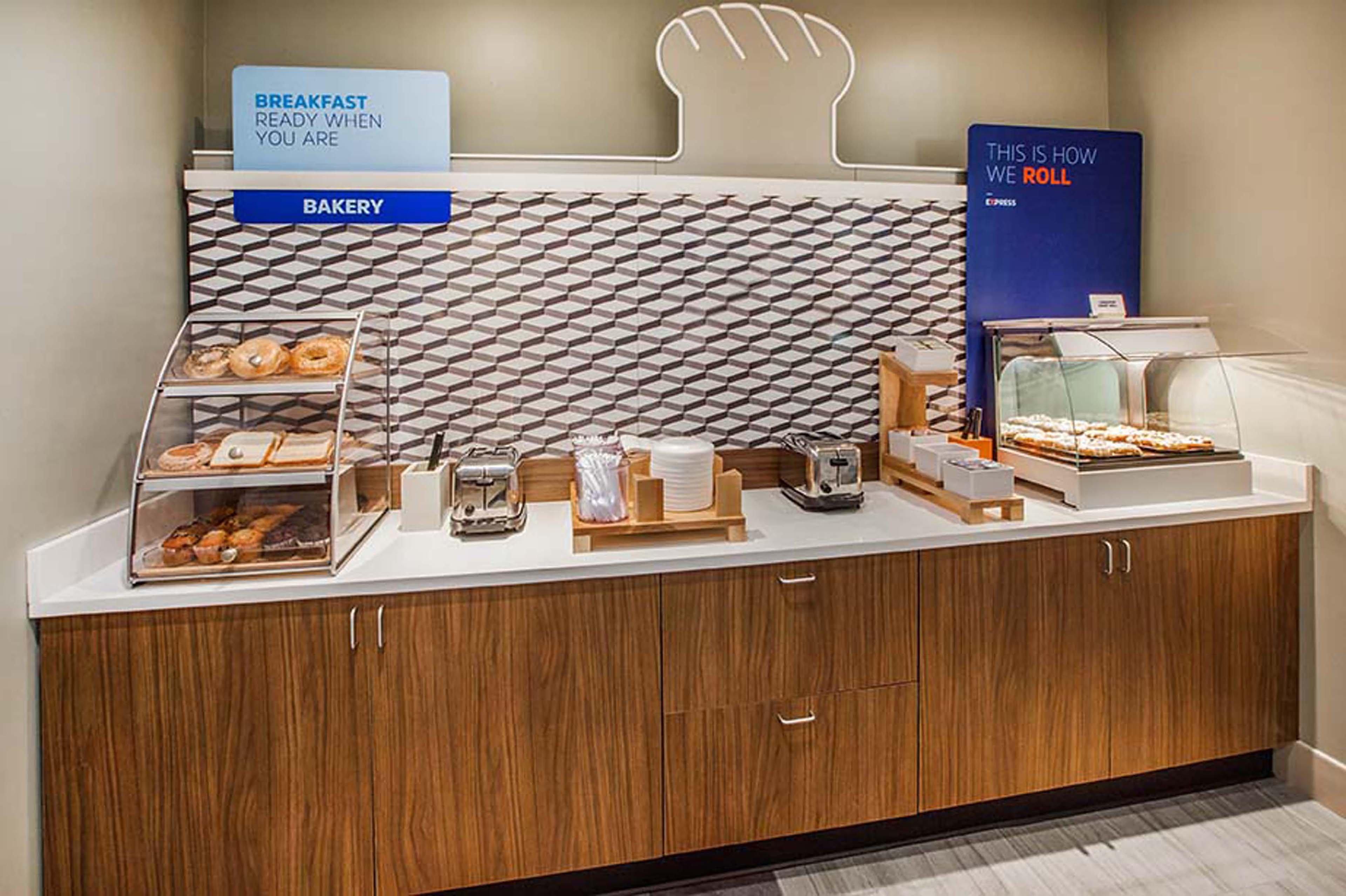 Holiday Inn Express Childress By Ihg Zewnętrze zdjęcie